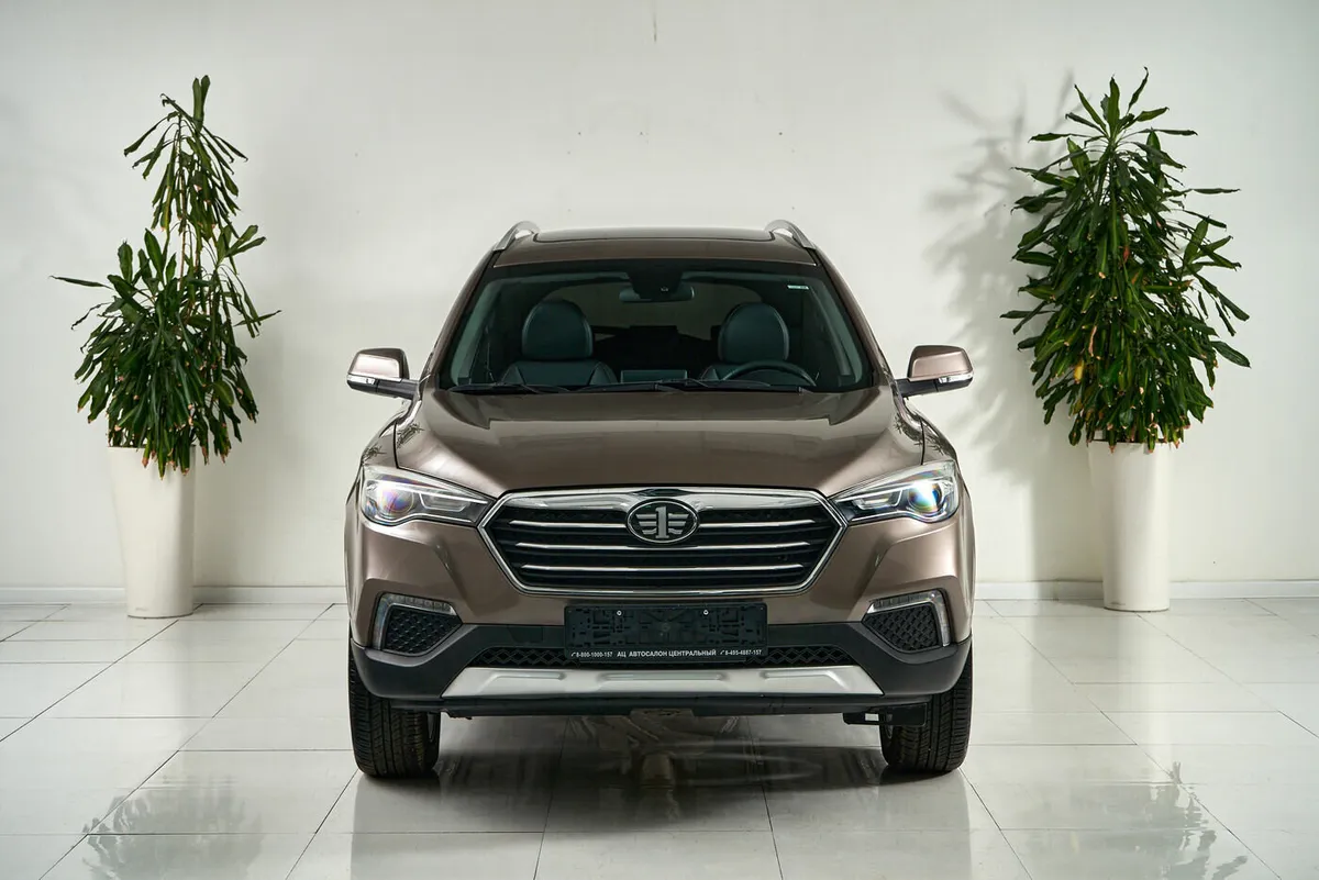 FAW Besturn X80 I Рестайлинг — фото 2
