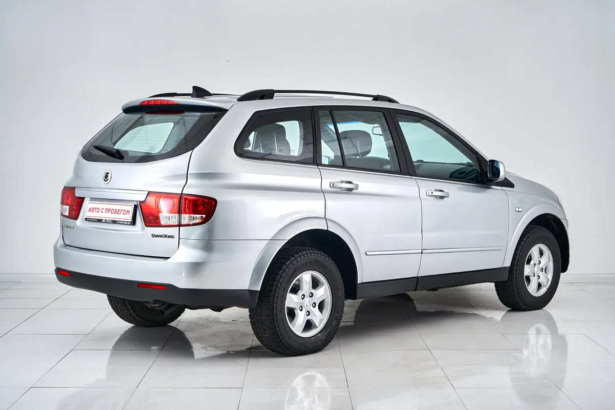SsangYong Kyron I Рестайлинг — фото 5