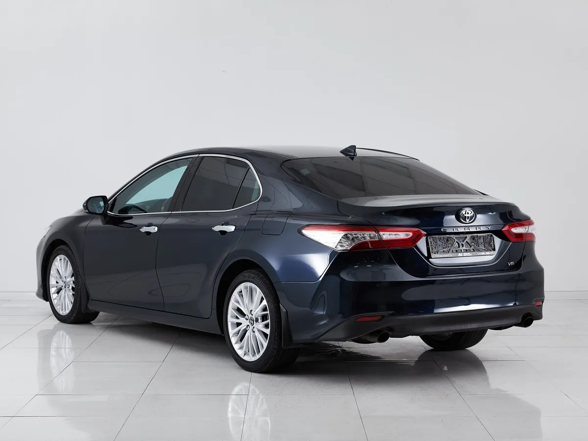 Toyota Camry VIII (XV70) · Люкс Safety — фото 5