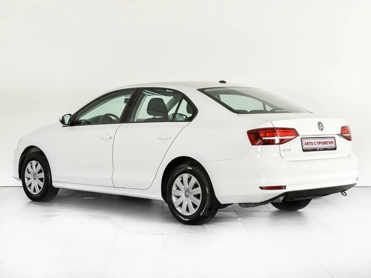 Volkswagen Jetta VI Рестайлинг · Comfortline — фото 2