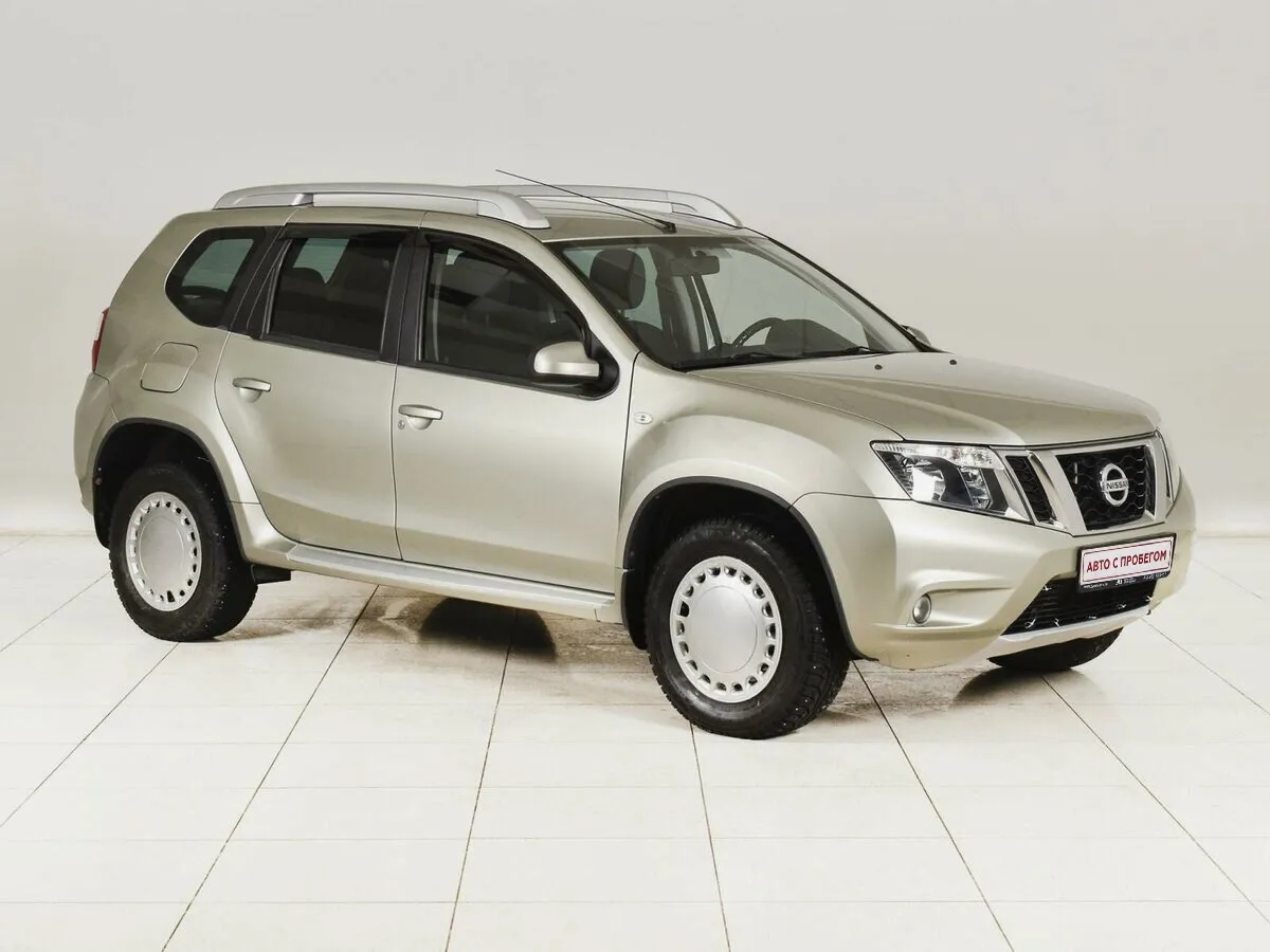 Nissan Terrano III (D10)