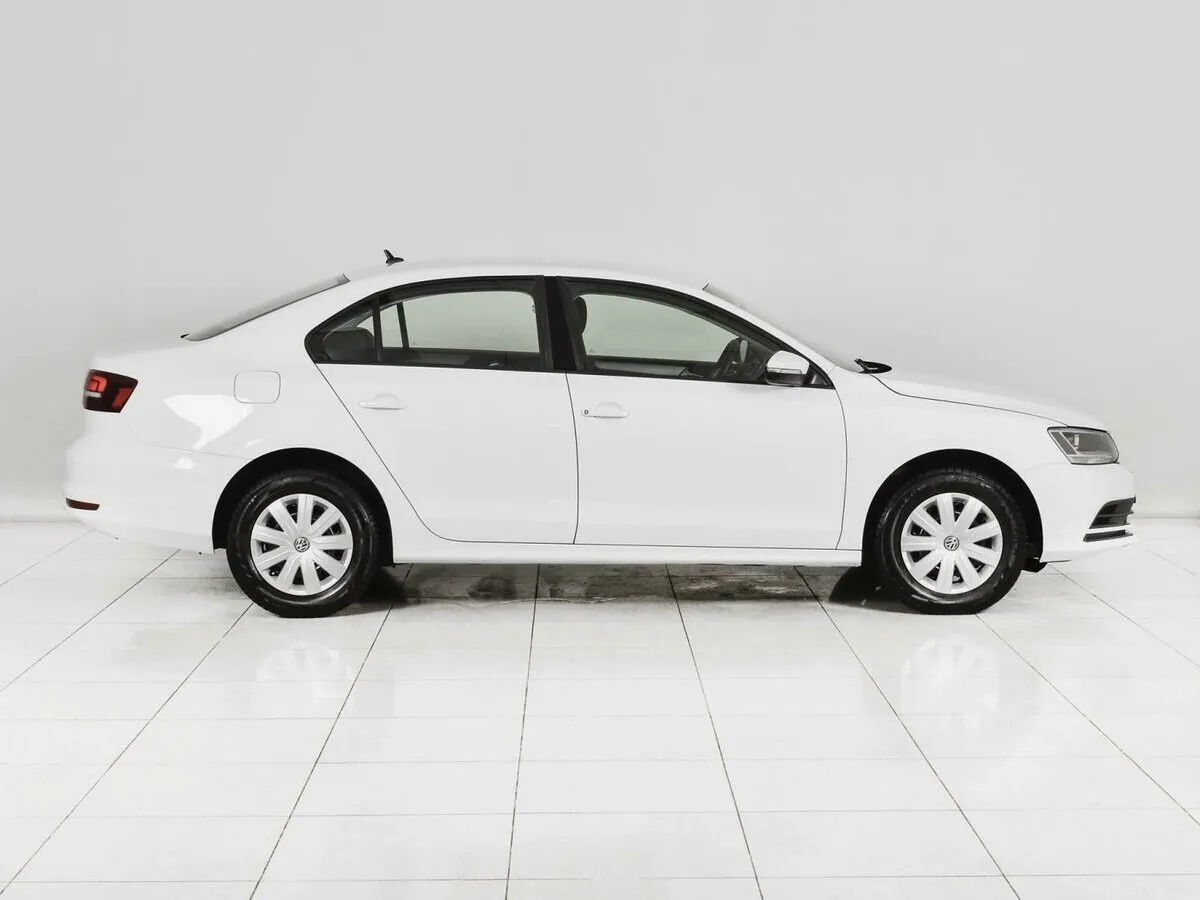 Volkswagen Jetta VI Рестайлинг · Comfortline — фото 3