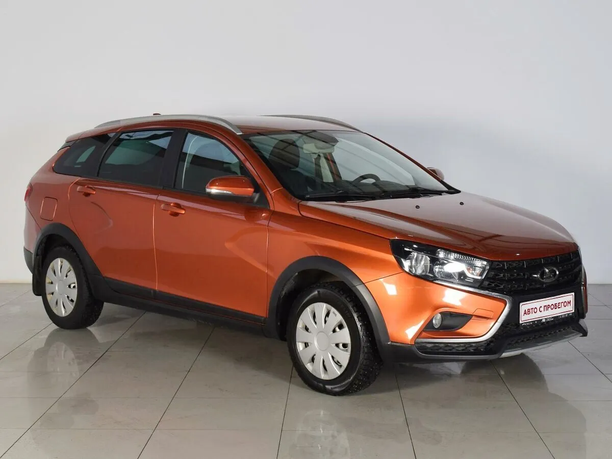 Lada (ВАЗ) Vesta I · Luxe Multimedia (2017-2019)