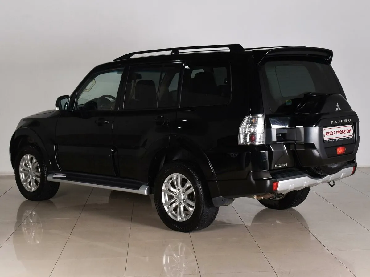 Mitsubishi Pajero IV Рестайлинг 2 — фото 3