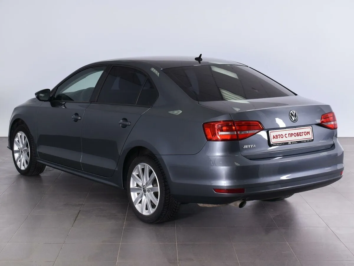 Volkswagen Jetta VI Рестайлинг — фото 3