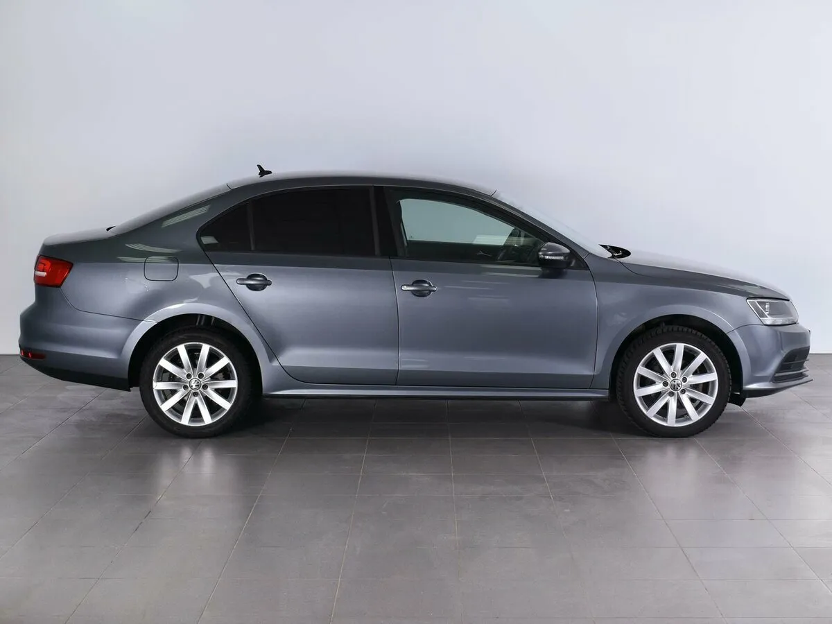 Volkswagen Jetta VI Рестайлинг — фото 5