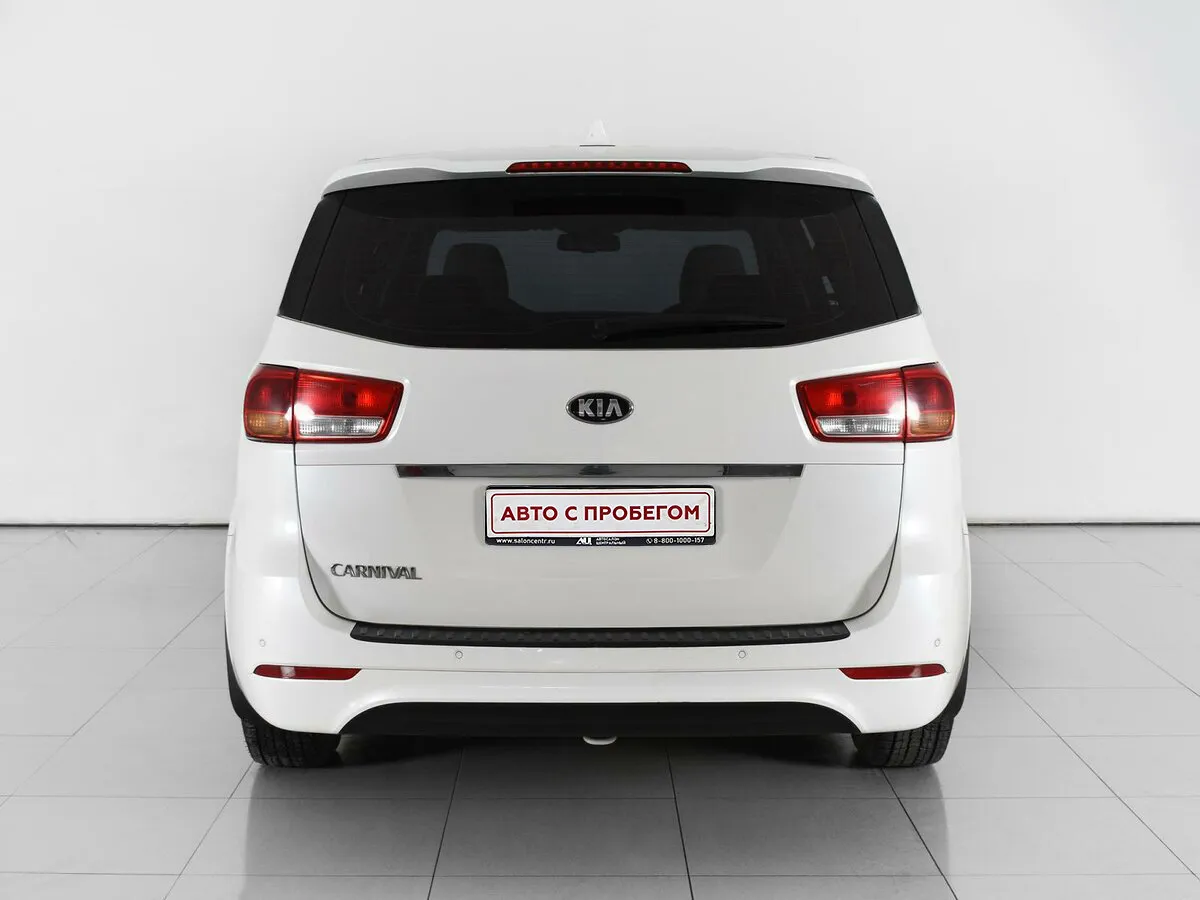 Kia Carnival III — фото 4