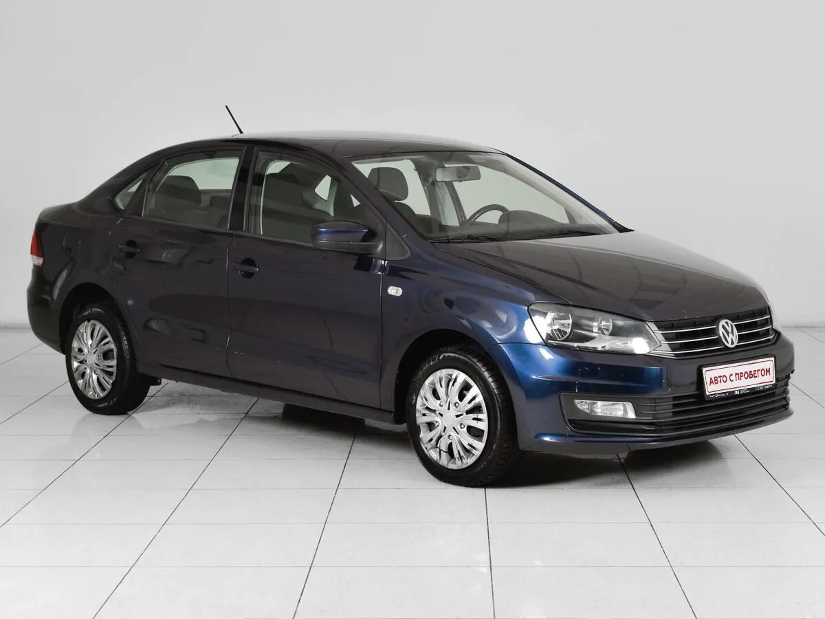 Volkswagen Polo V Рестайлинг · Comfortline