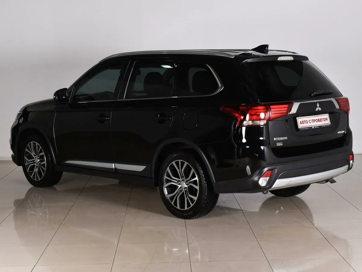 Mitsubishi Outlander III Рестайлинг 2 · Instyle — фото 3