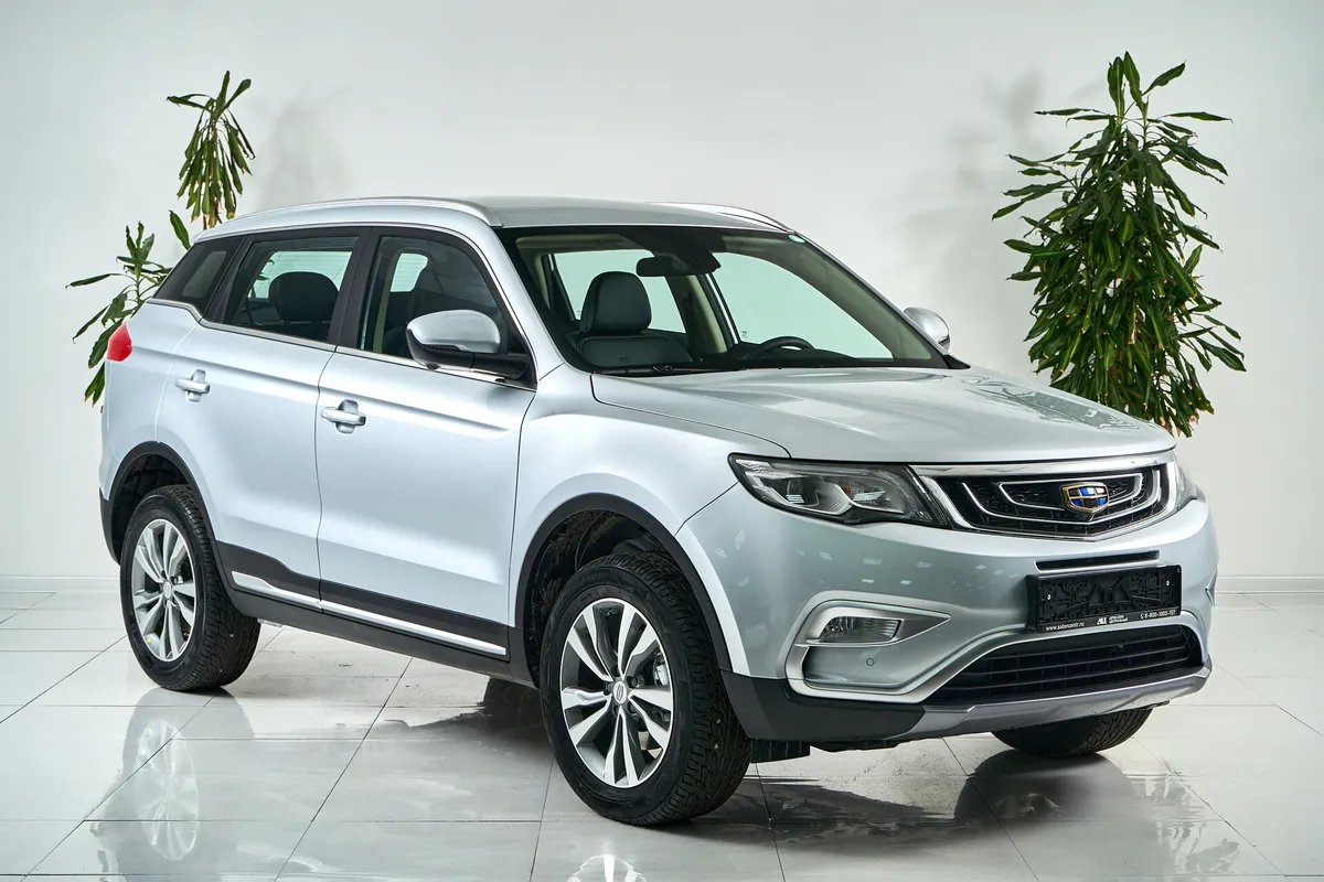 Geely Atlas I · Luxury LED — фото 3