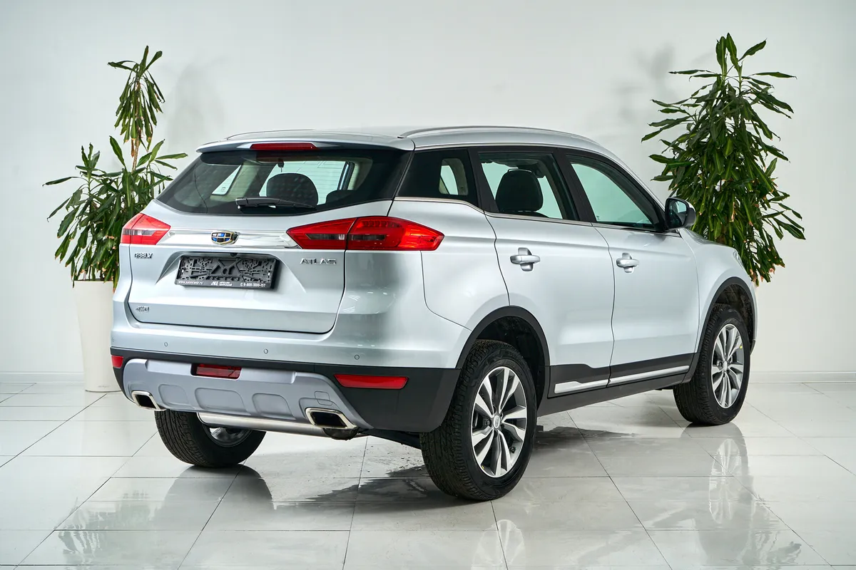 Geely Atlas I · Luxury LED — фото 4