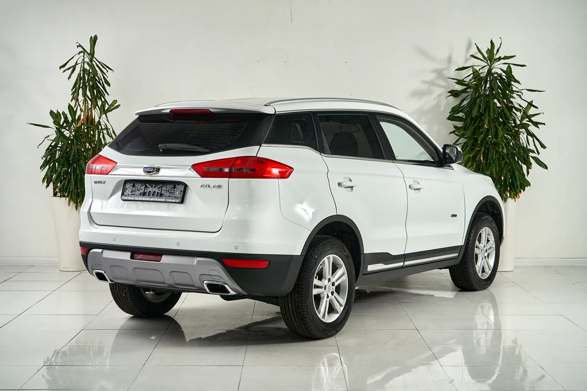 Geely Atlas I · Luxury LED (02.2018 — 03.2019) — фото 5