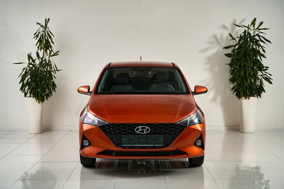 Hyundai Solaris II Рестайлинг · Active Plus — фото 2