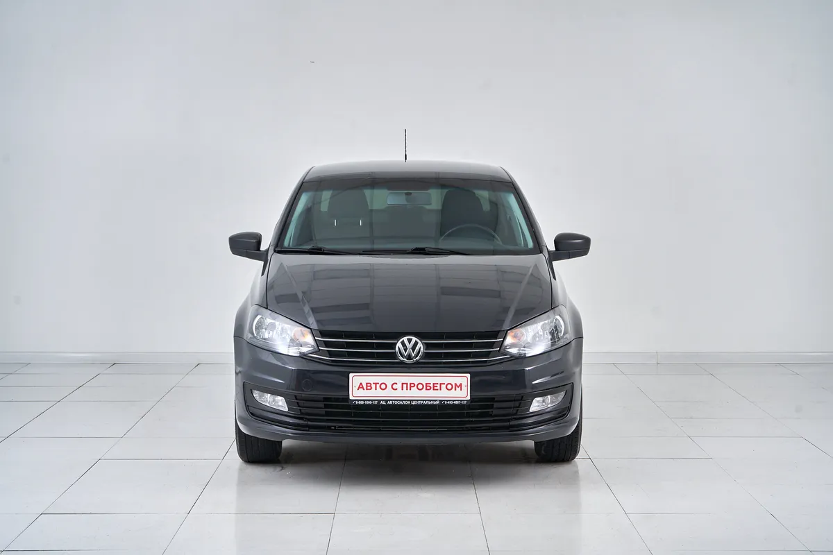 Volkswagen Polo V Рестайлинг — фото 2