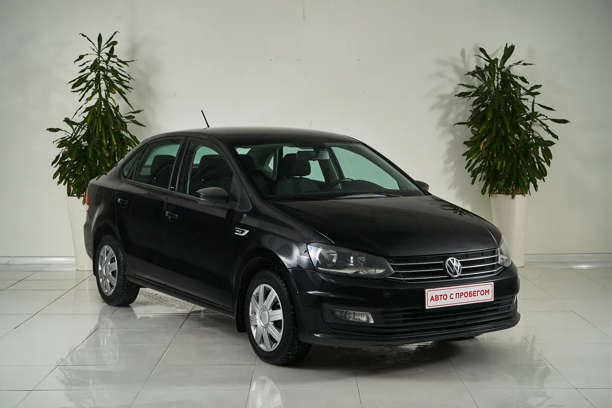 Volkswagen Polo V Рестайлинг — фото 3