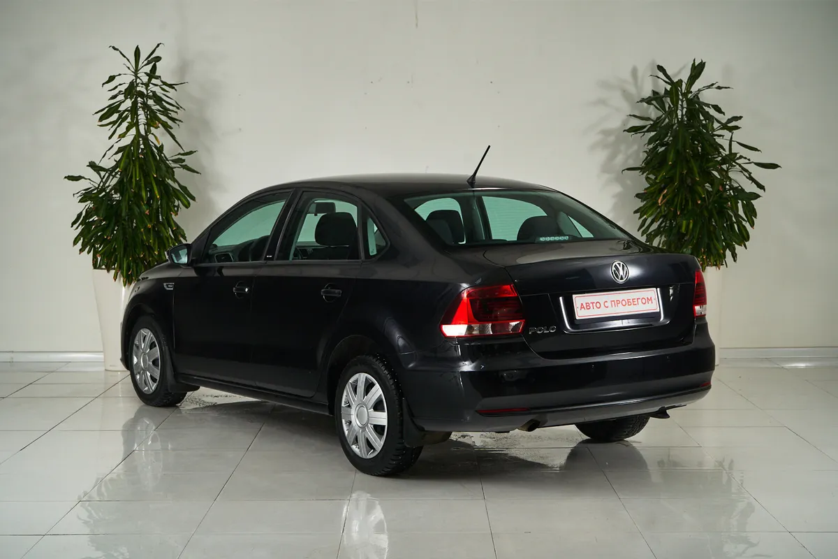 Volkswagen Polo V Рестайлинг — фото 4