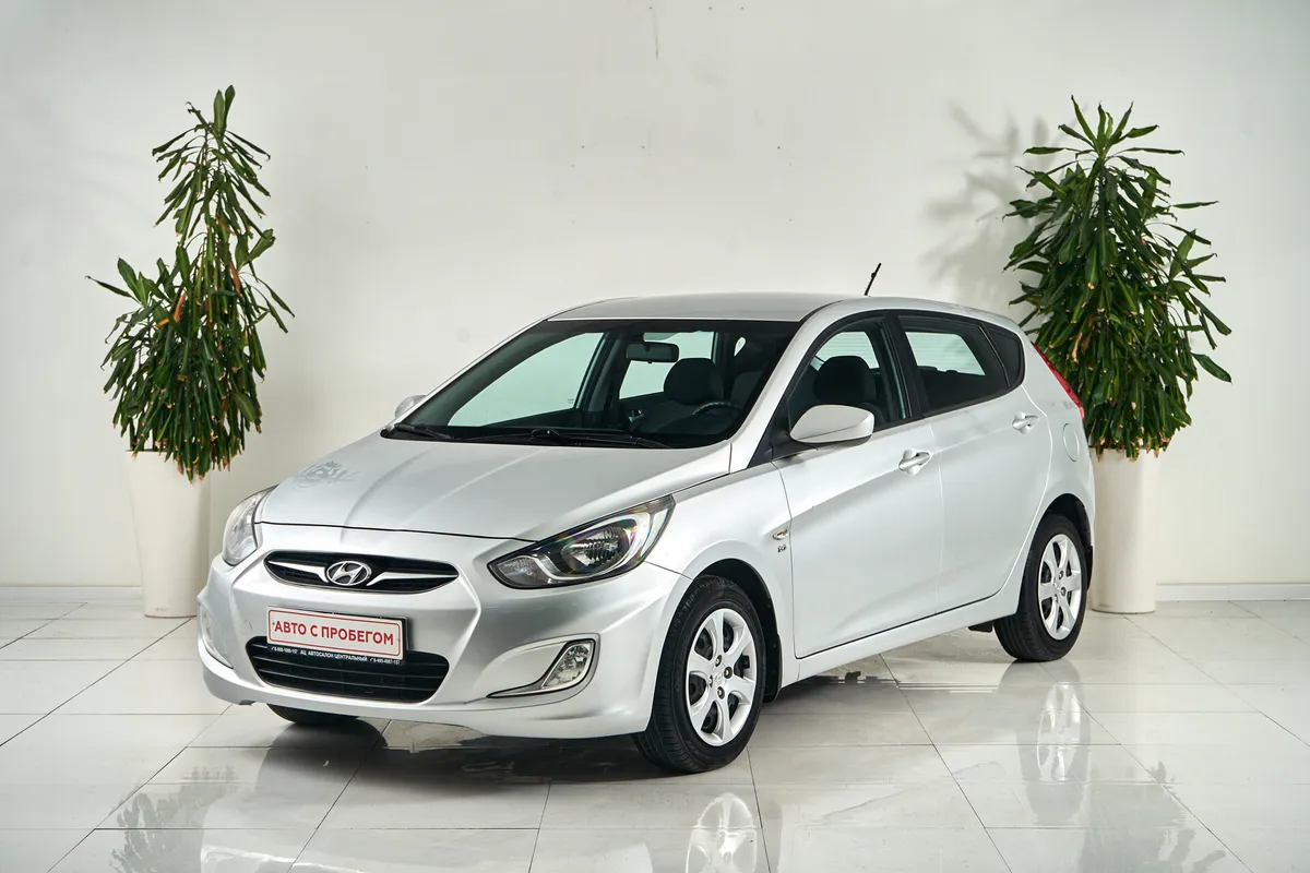 Hyundai Solaris I · Active