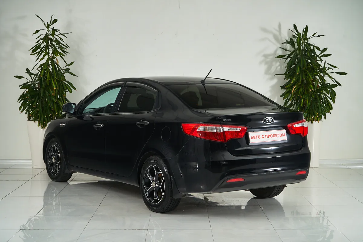 Kia Rio III — фото 4