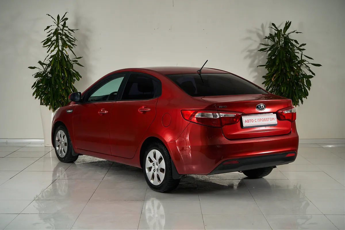 Kia Rio III — фото 4