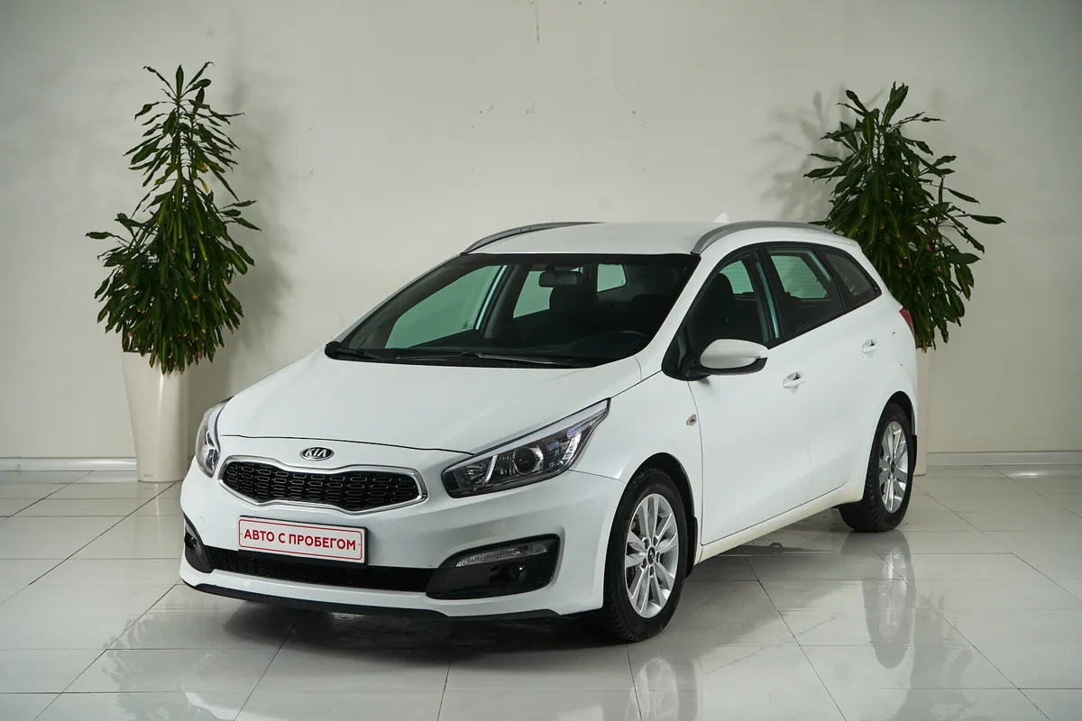 Kia Ceed II Рестайлинг · Luxe