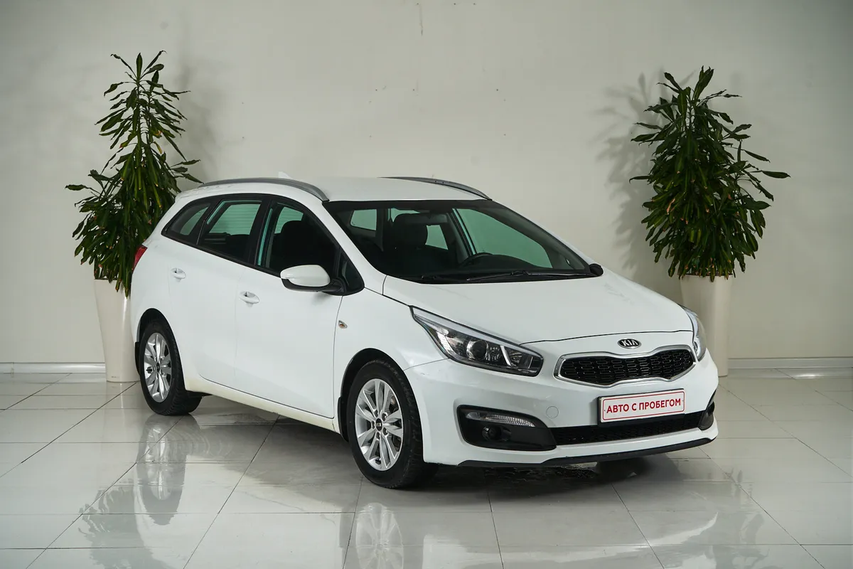 Kia Ceed II Рестайлинг · Luxe — фото 3