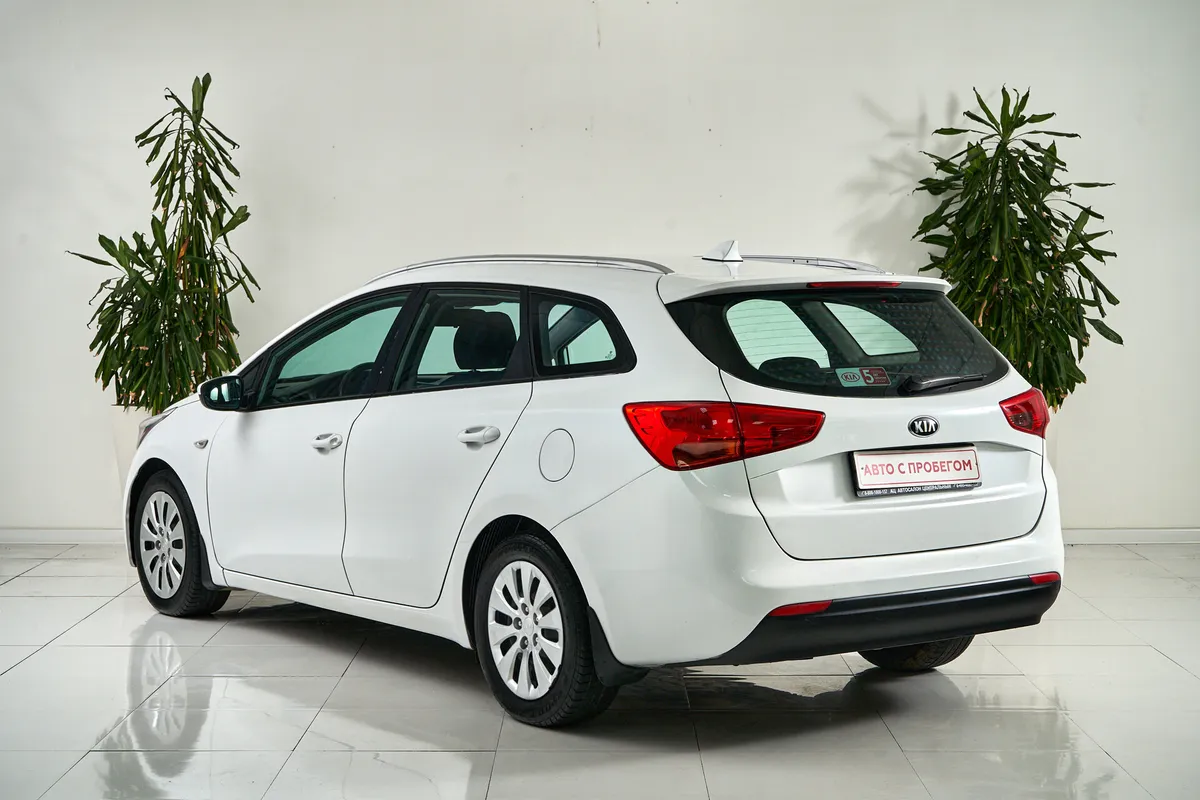 Kia Ceed II Рестайлинг · Comfort — фото 4