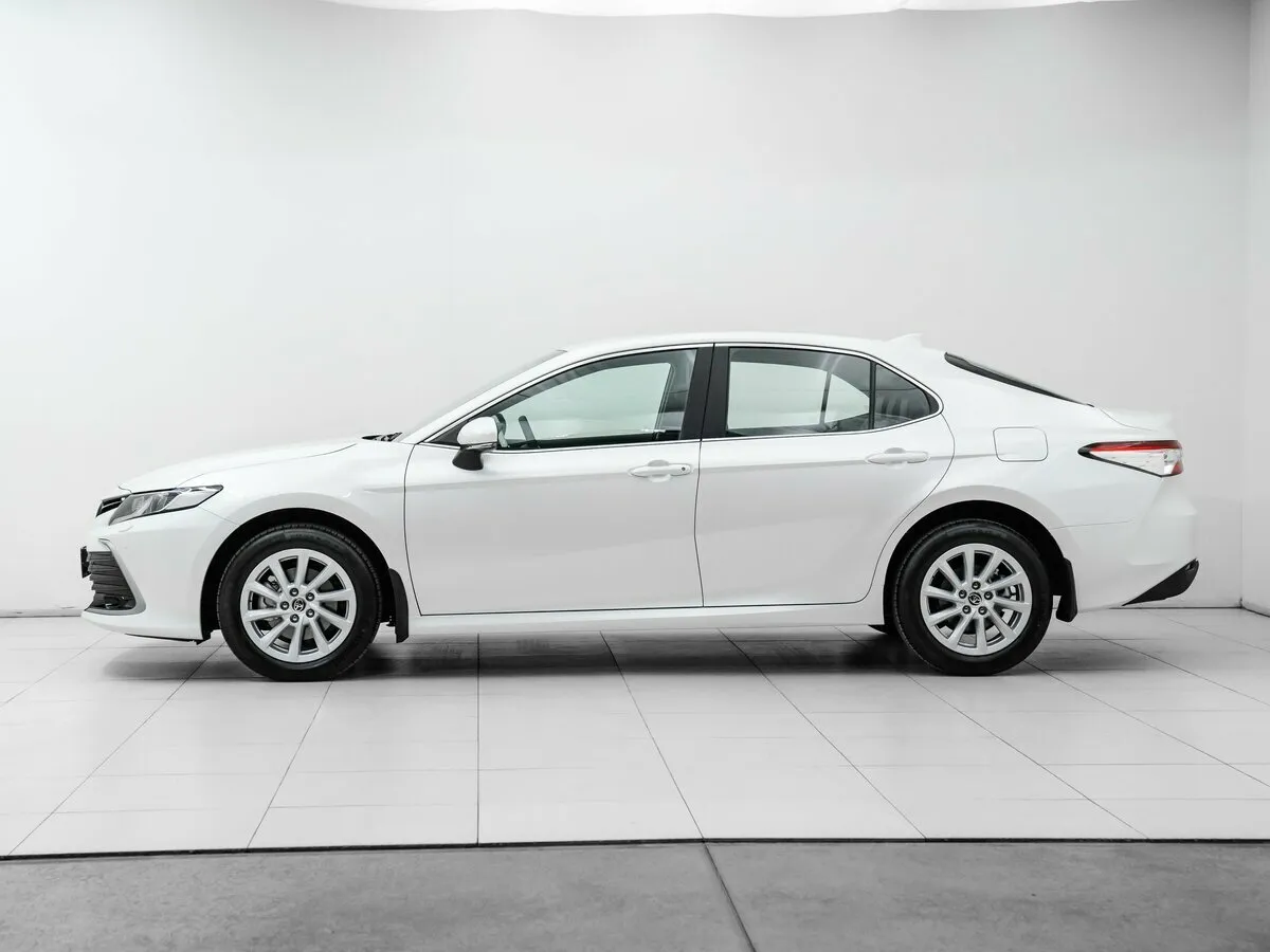 Toyota Camry VIII (XV70) Рестайлинг · Классик — фото 3