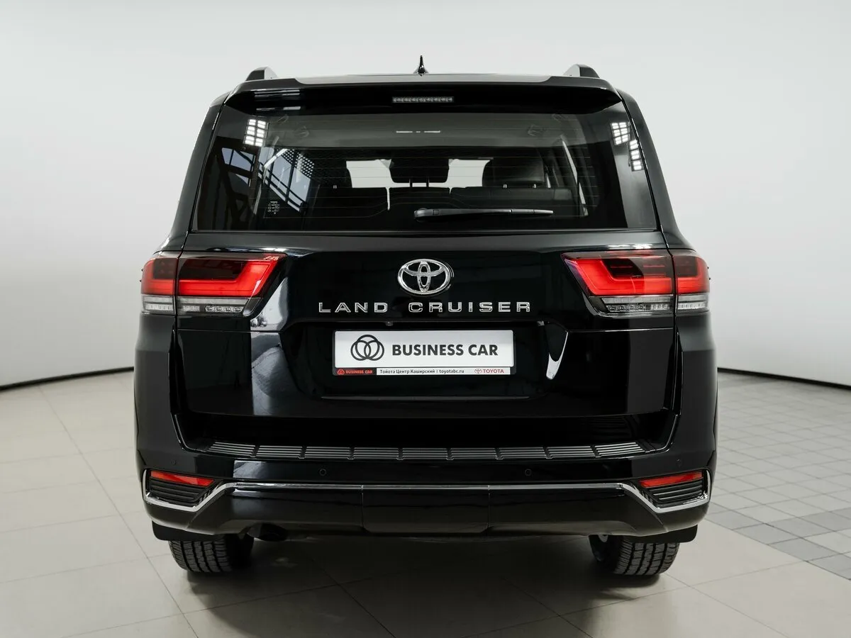 Toyota Land Cruiser 300 Series · Элеганс — фото 5