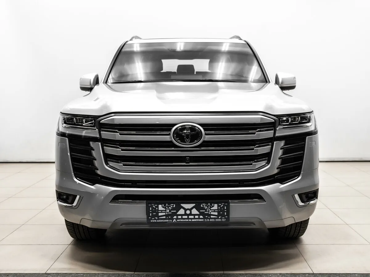 Toyota Land Cruiser 300 Series · Элеганс — фото 2