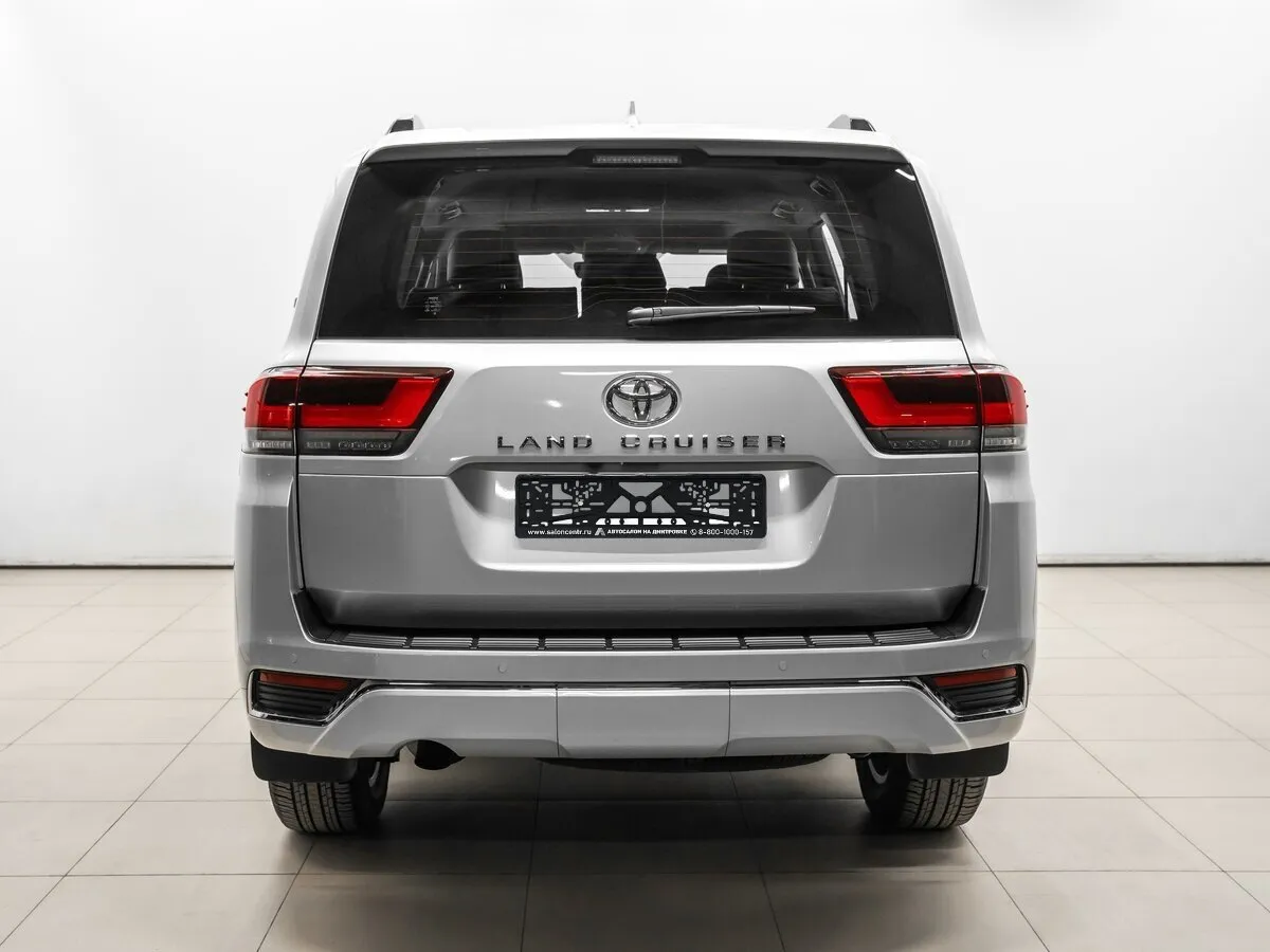 Toyota Land Cruiser 300 Series · Элеганс — фото 4