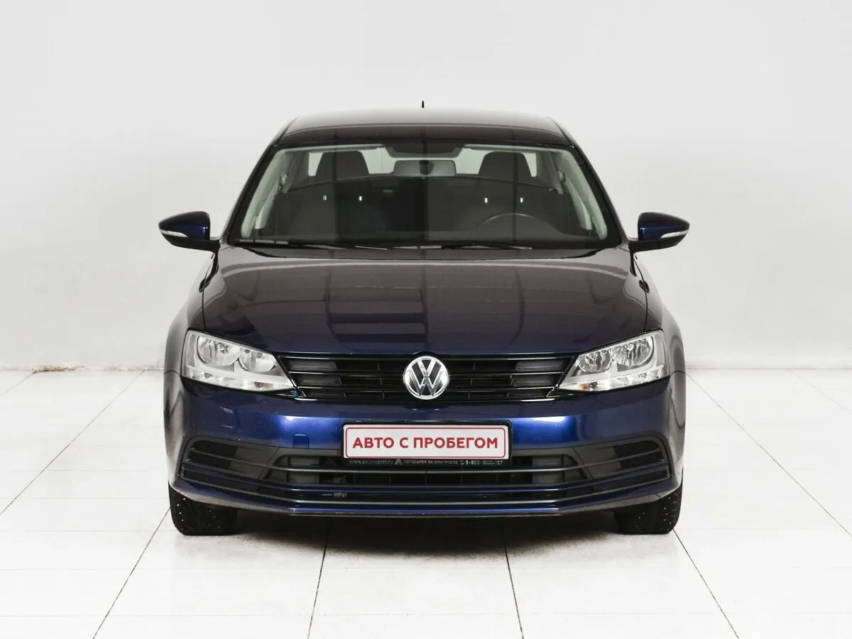Volkswagen Jetta VI Рестайлинг — фото 2