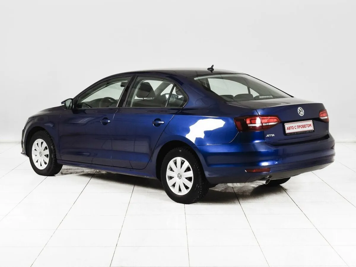 Volkswagen Jetta VI Рестайлинг — фото 3