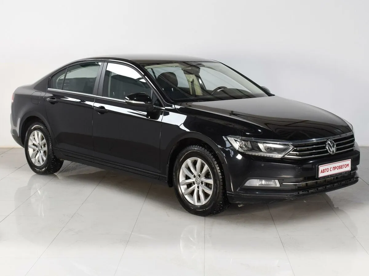 Volkswagen Passat B8 · Highline