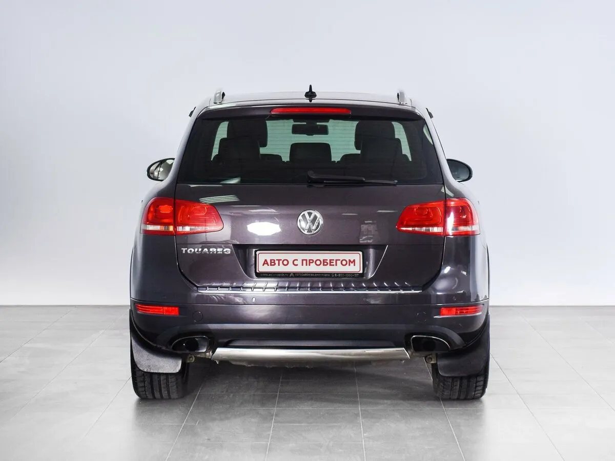 Volkswagen Touareg II — фото 5