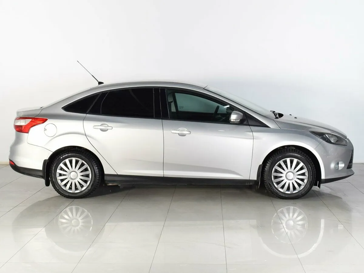 Ford Focus III · Trend — фото 4