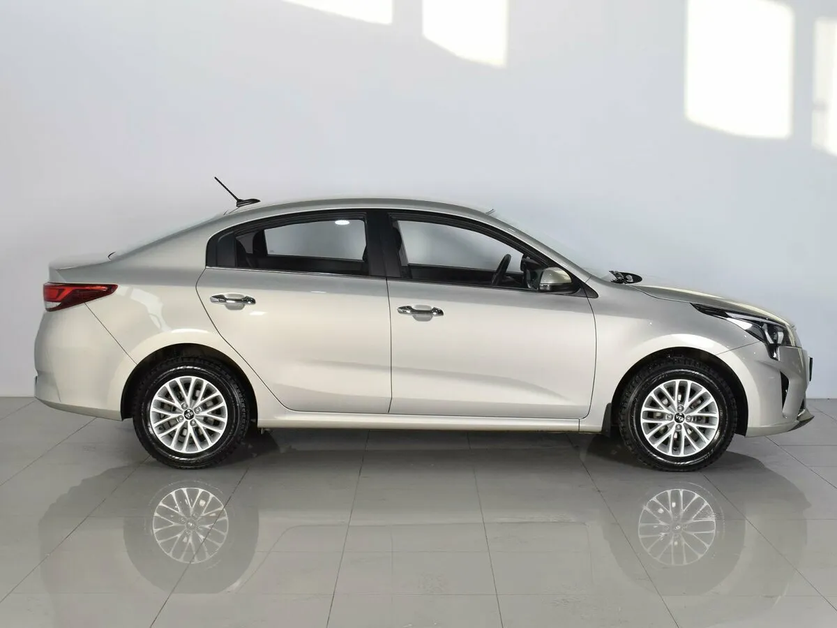 Kia Rio IV Рестайлинг · Comfort — фото 4