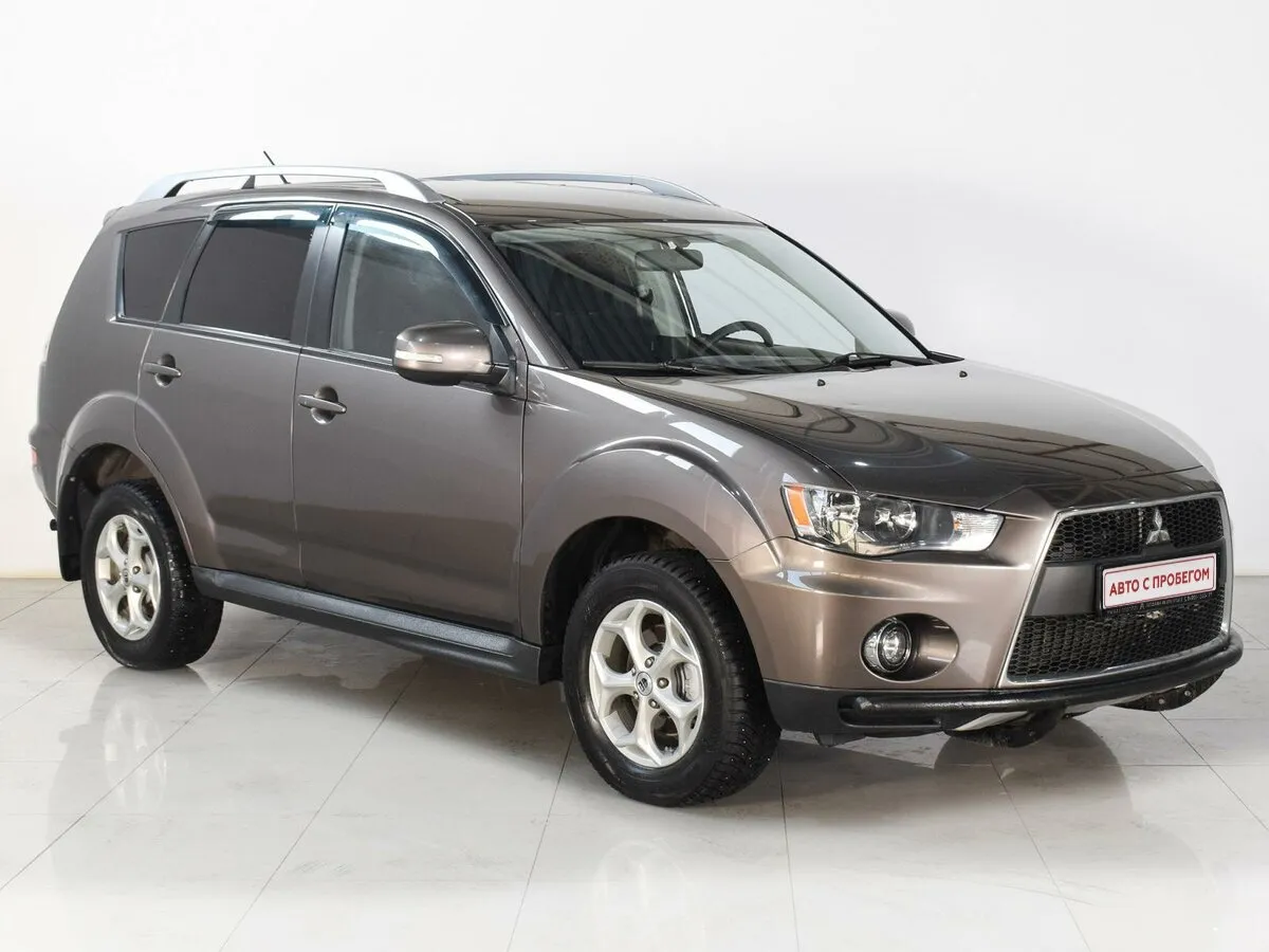 Mitsubishi Outlander II Рестайлинг · Instyle