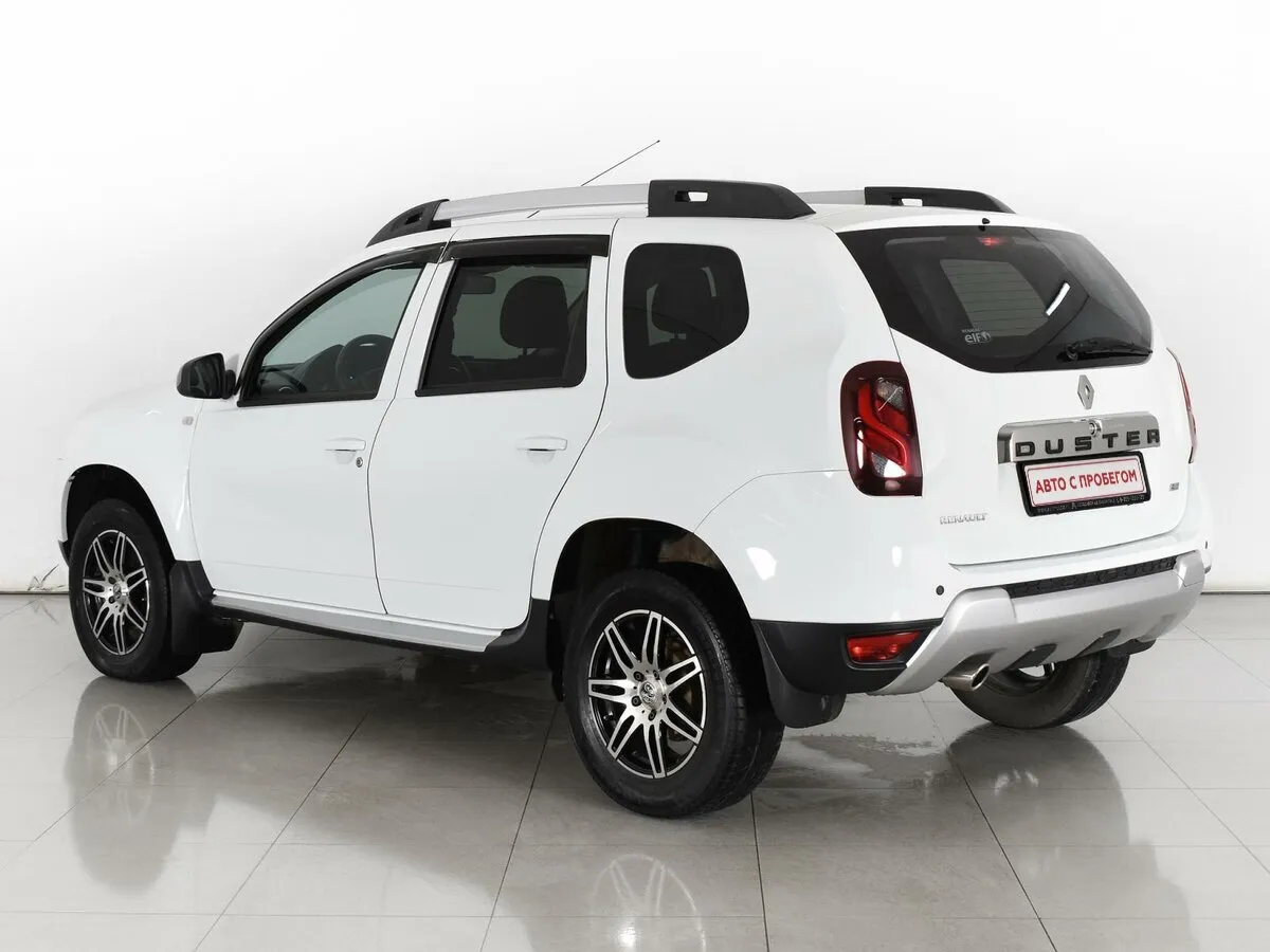 Renault Duster I Рестайлинг — фото 3