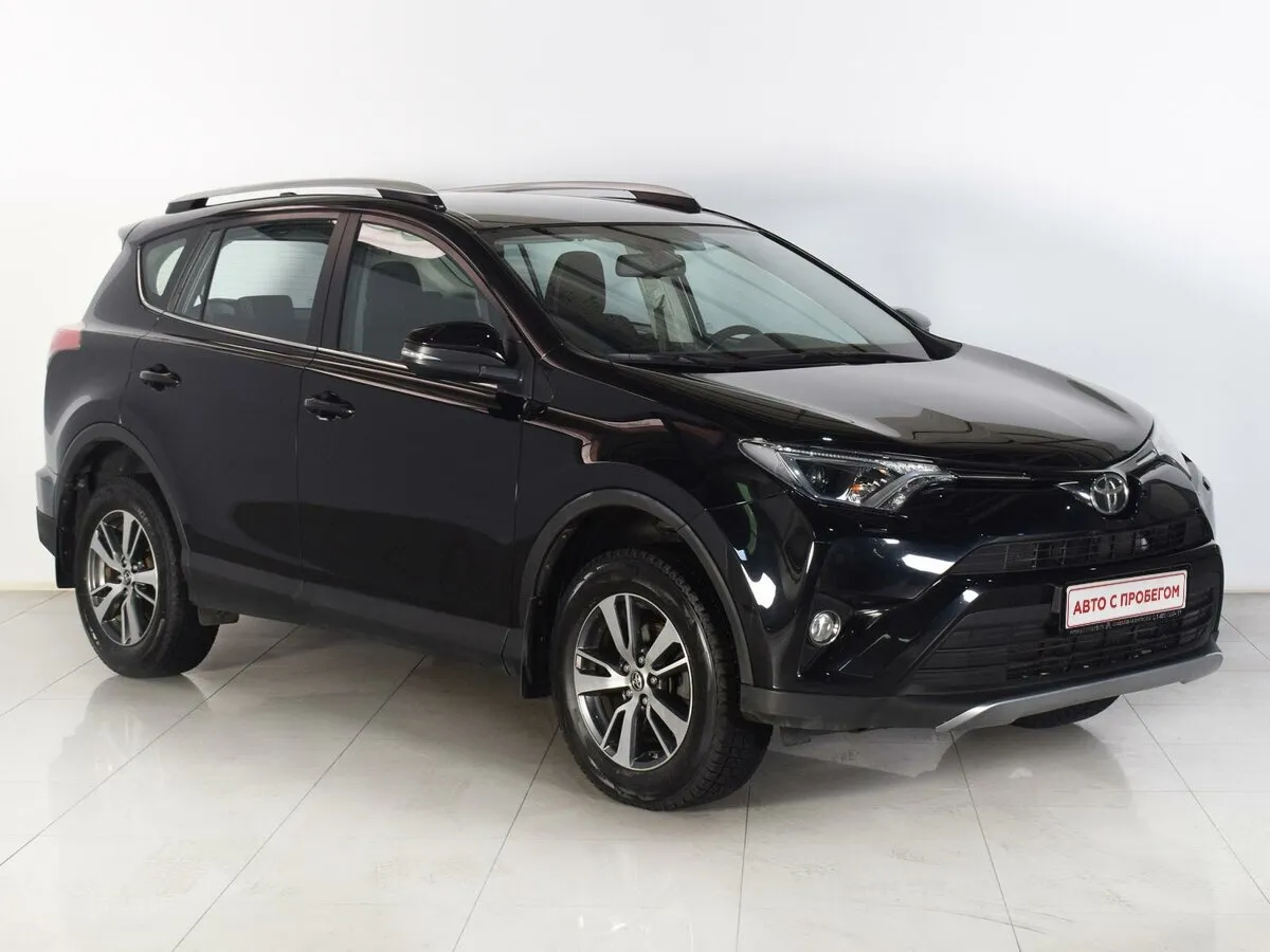 Toyota RAV4 IV (XA40) Рестайлинг
