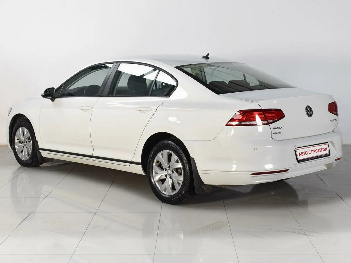 Volkswagen Passat B8 · Comfortline — фото 3