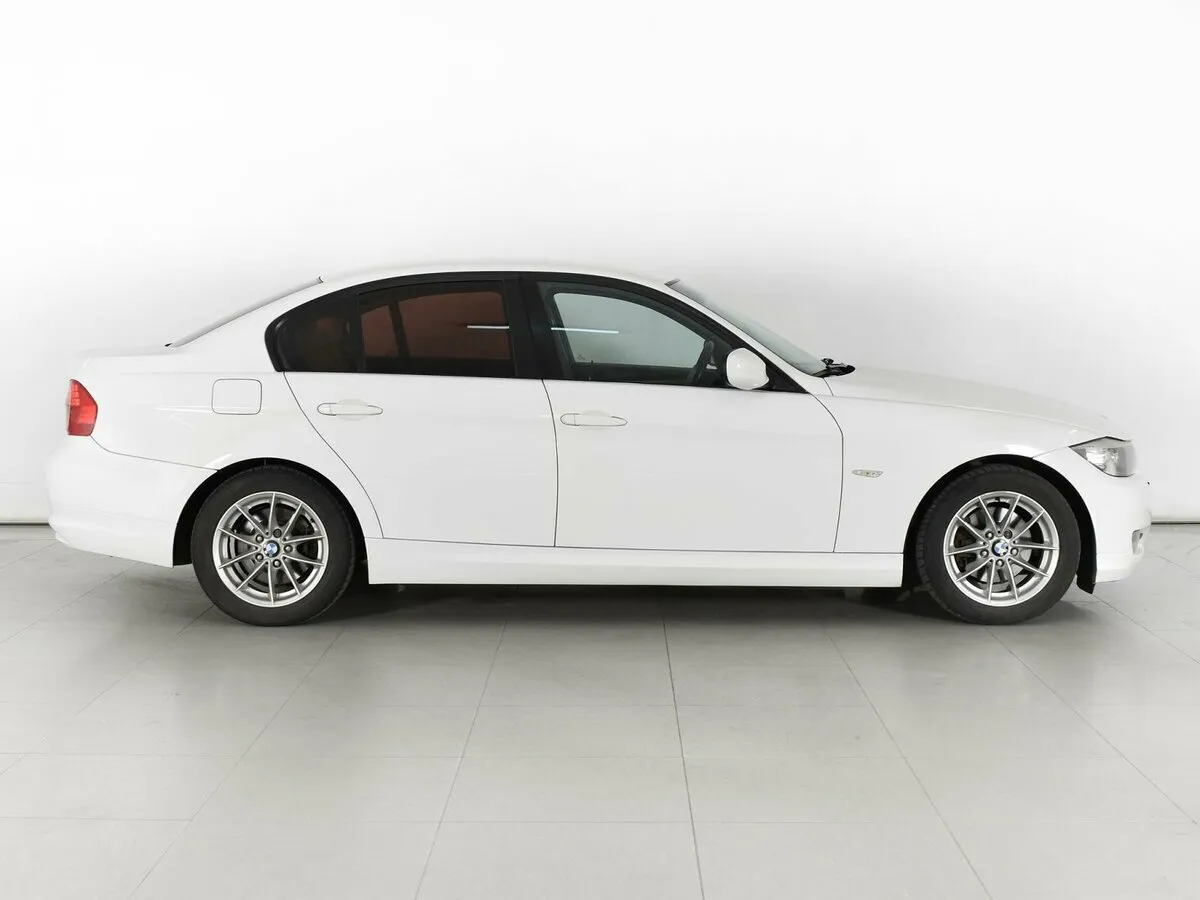 BMW 3 серии V (E90/E91/E92/E93) — фото 4