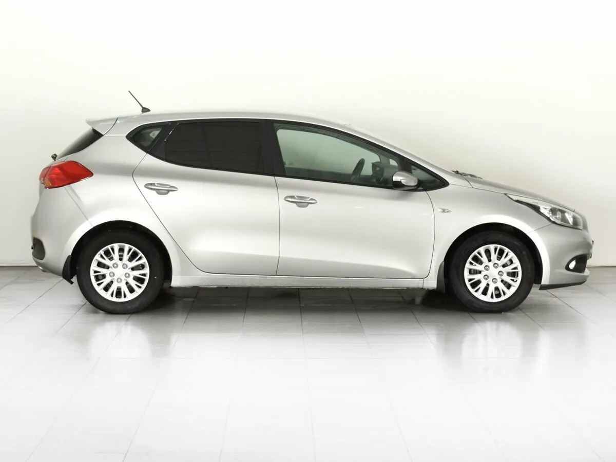 Kia Ceed II · Classic — фото 4