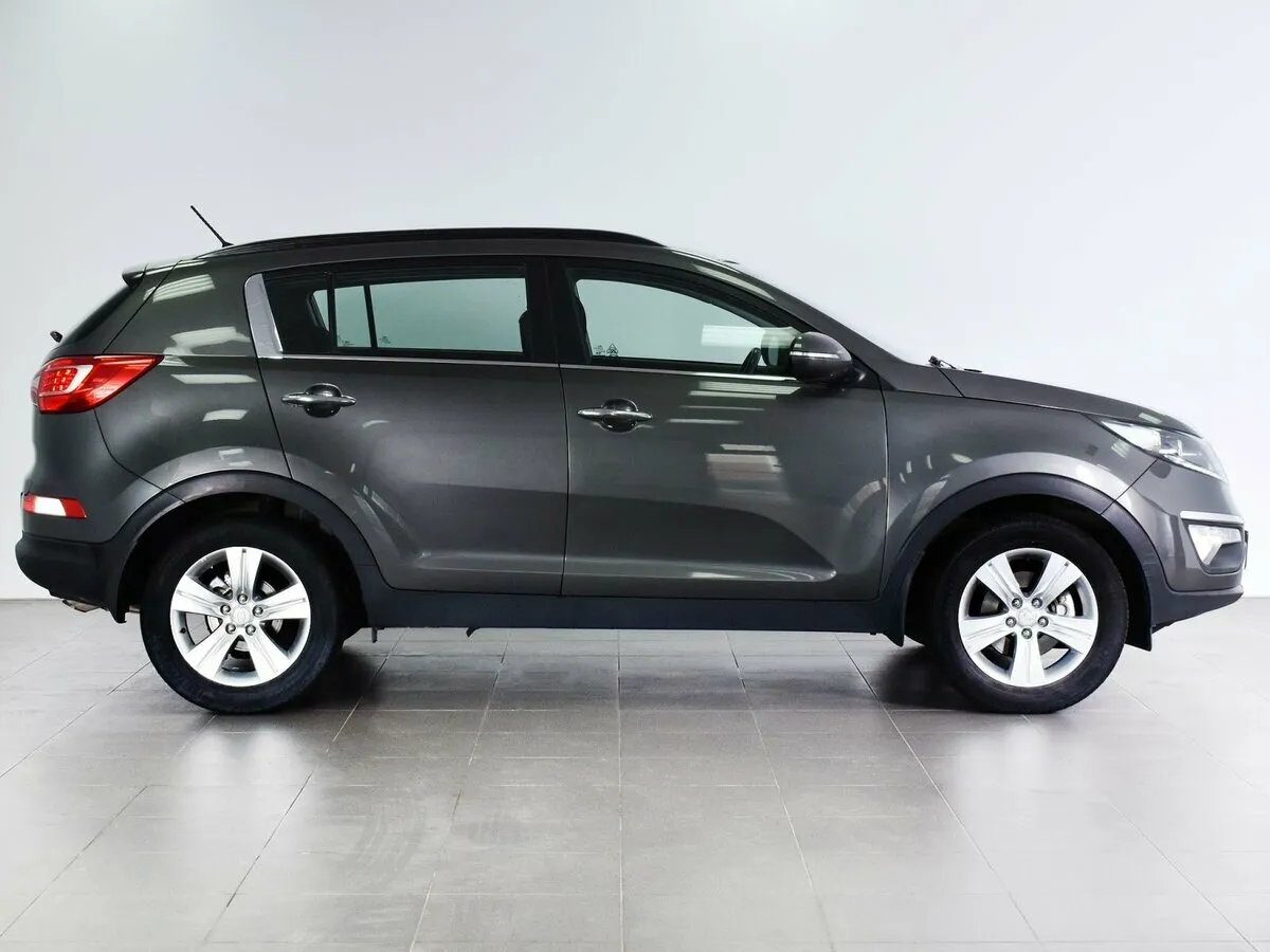 Kia Sportage III — фото 4