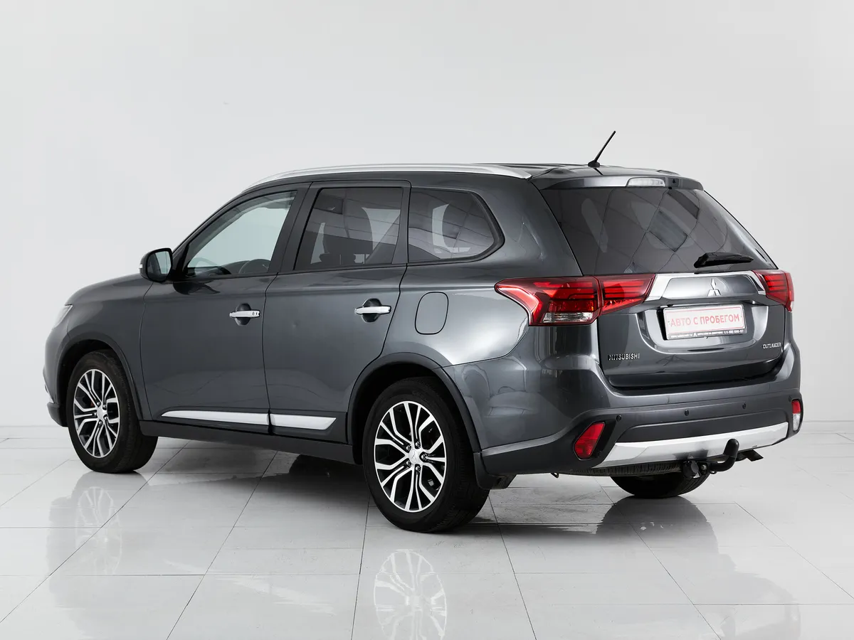 Mitsubishi Outlander III Рестайлинг 2 · Instyle 2017 — фото 5
