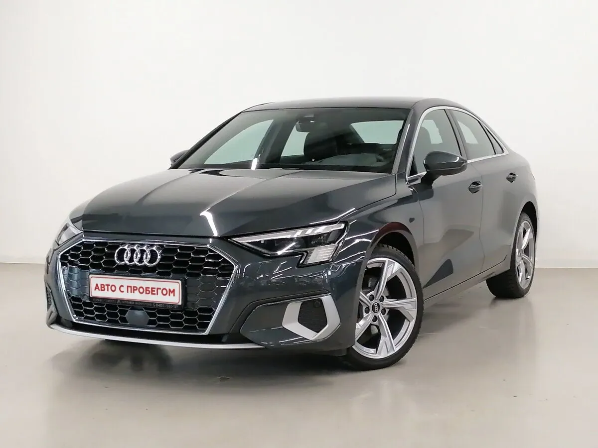 Audi A3 IV (8Y) · Advance 35 TFSI tiptronic