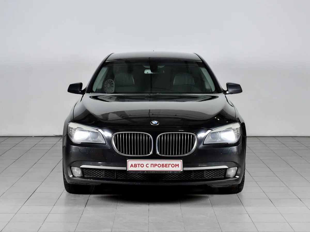 BMW 7 серии V (F01/F02/F04) — фото 2