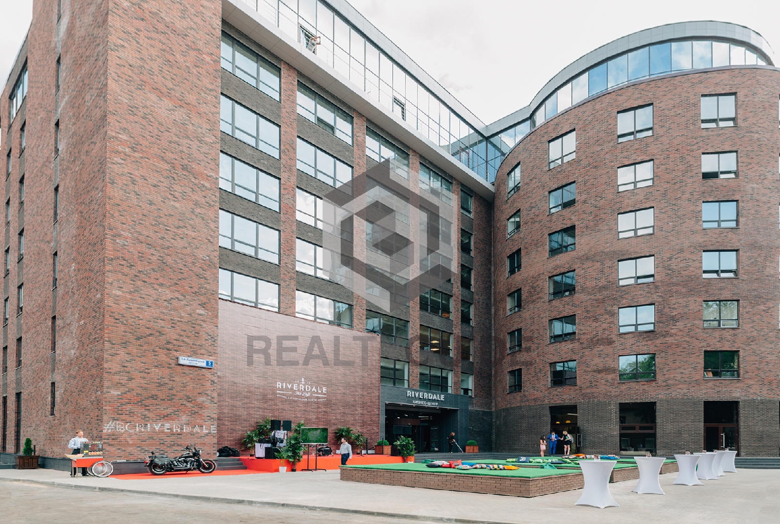 Бц riverdale павелецкая. 1. Бизнес центр ривердейл павелецкая. Бц 2-й павелецкий проезд, 9. 1.