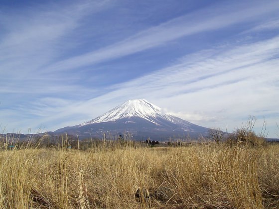 Вулкан Фудзи — наиболее известный объект на острове Хонсю и во всей Японии