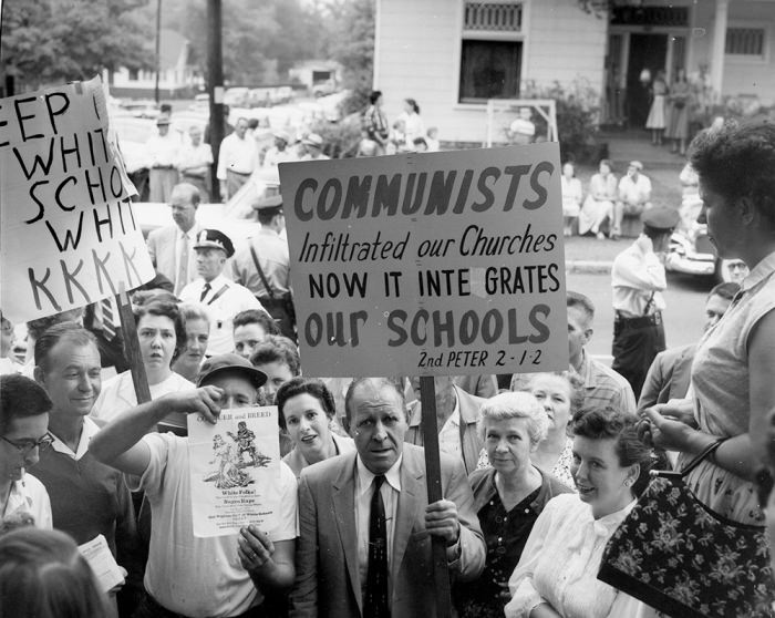 Нэшвилл, штат Теннеси, 1957 г. Коммунисты проникли в наши церкви, а теперь интегрируют школы