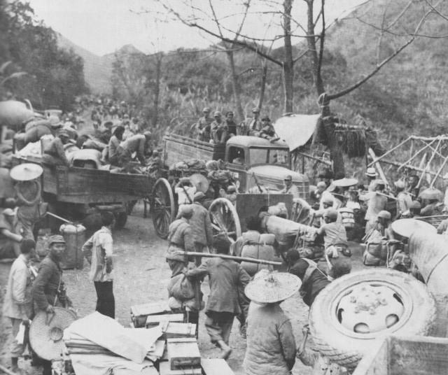 Эвакуация жителей Лючоу. Ноябрь 1944 года